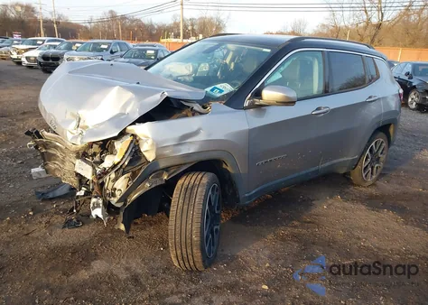2018 Jeep Compass Limited 4X4 z USA, uszkodzony, nr VIN 3C4NJDCB6JT350700